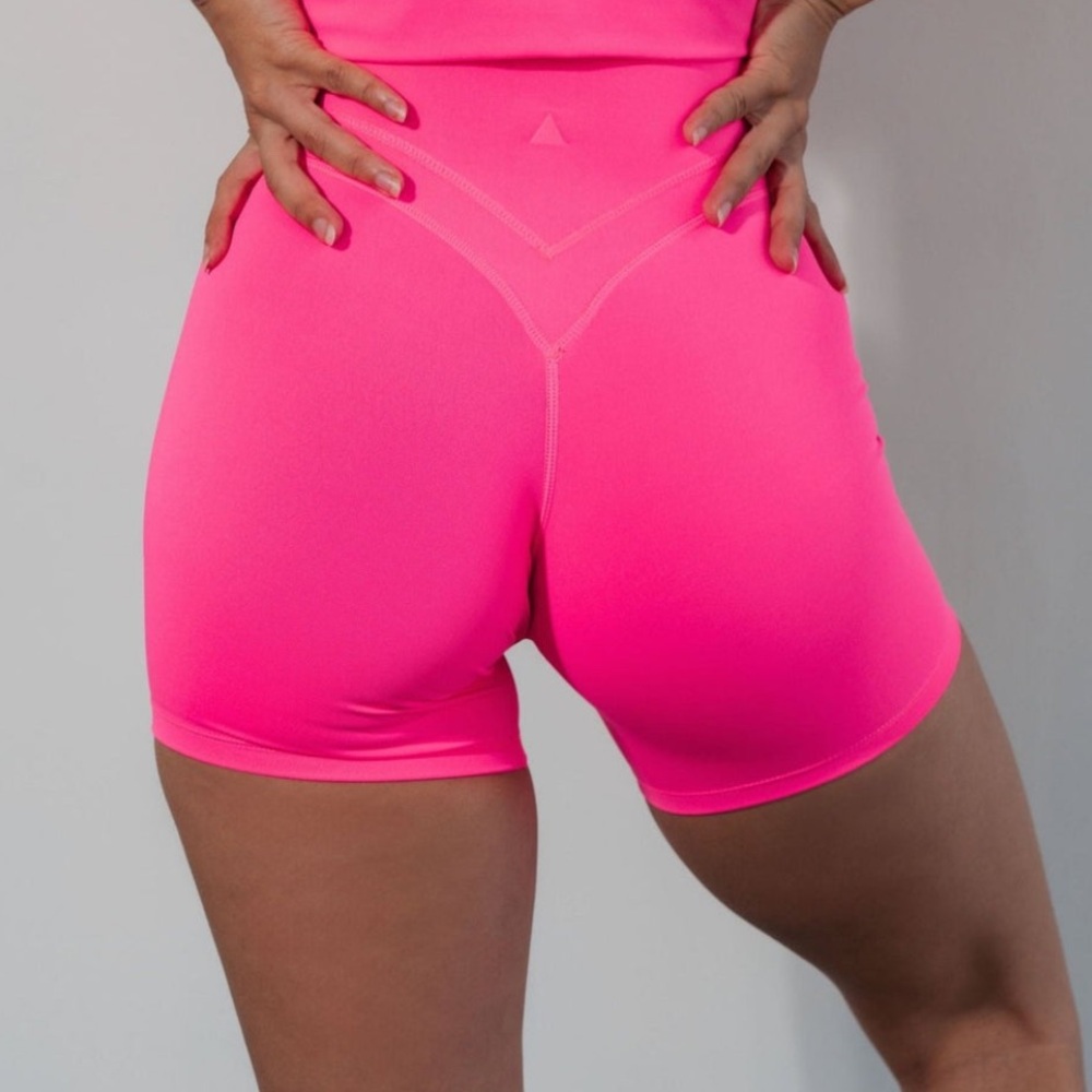 Vitality ascend shorts